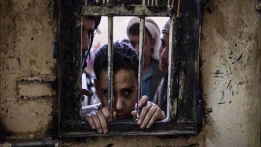 لوموند از وجود 18 زندان مخفی امارات در یمن خبر داد