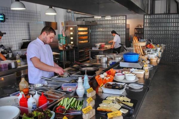 تور ارزان گرجستان: بهترین رستوران های تفلیس برای صرف صبحانه و میان وعده کدامند؟